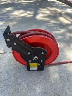 Husky 25’ retractable air hose reel