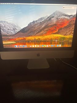 iMac - 21.6 inch screen - working perfect