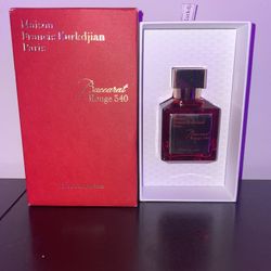 Baccarat Rouge 540 Extrait Parfum