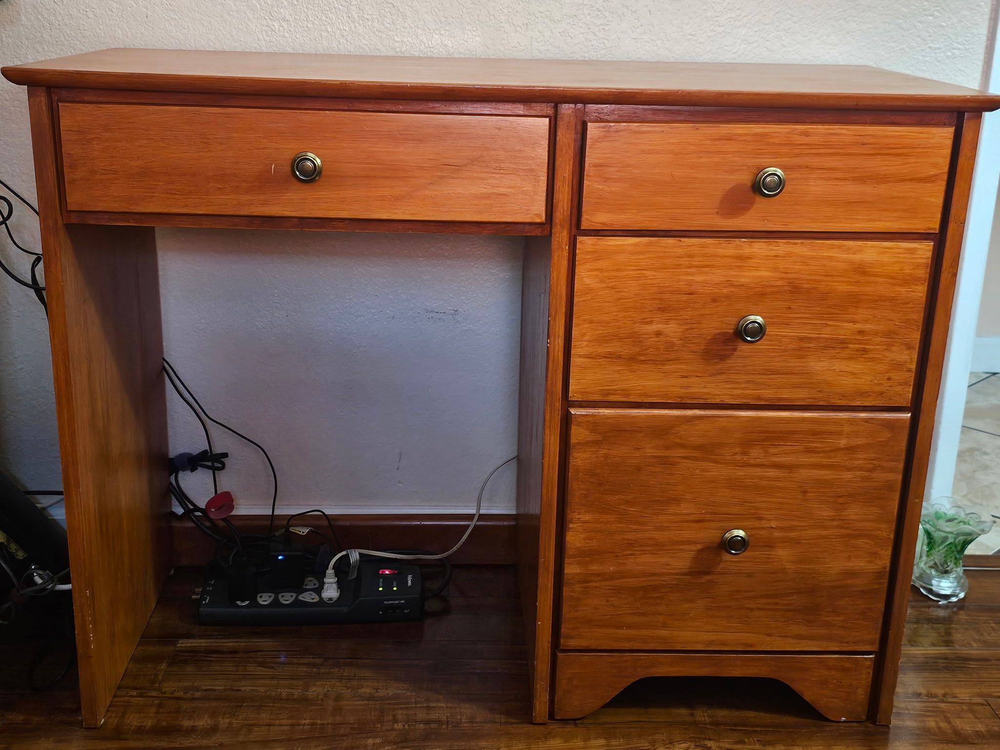 Pine Desk