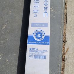 T8 4ft 32w 3000 Lumens Florescent Bulb