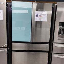 SAMSUNG BESPOKE  COUNTER DEPTH REFRIGERATOR WITH  ICE MAKER  