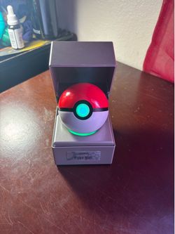 Poké Ball