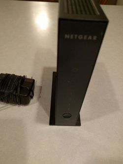 Netgear wireless router WNR2000