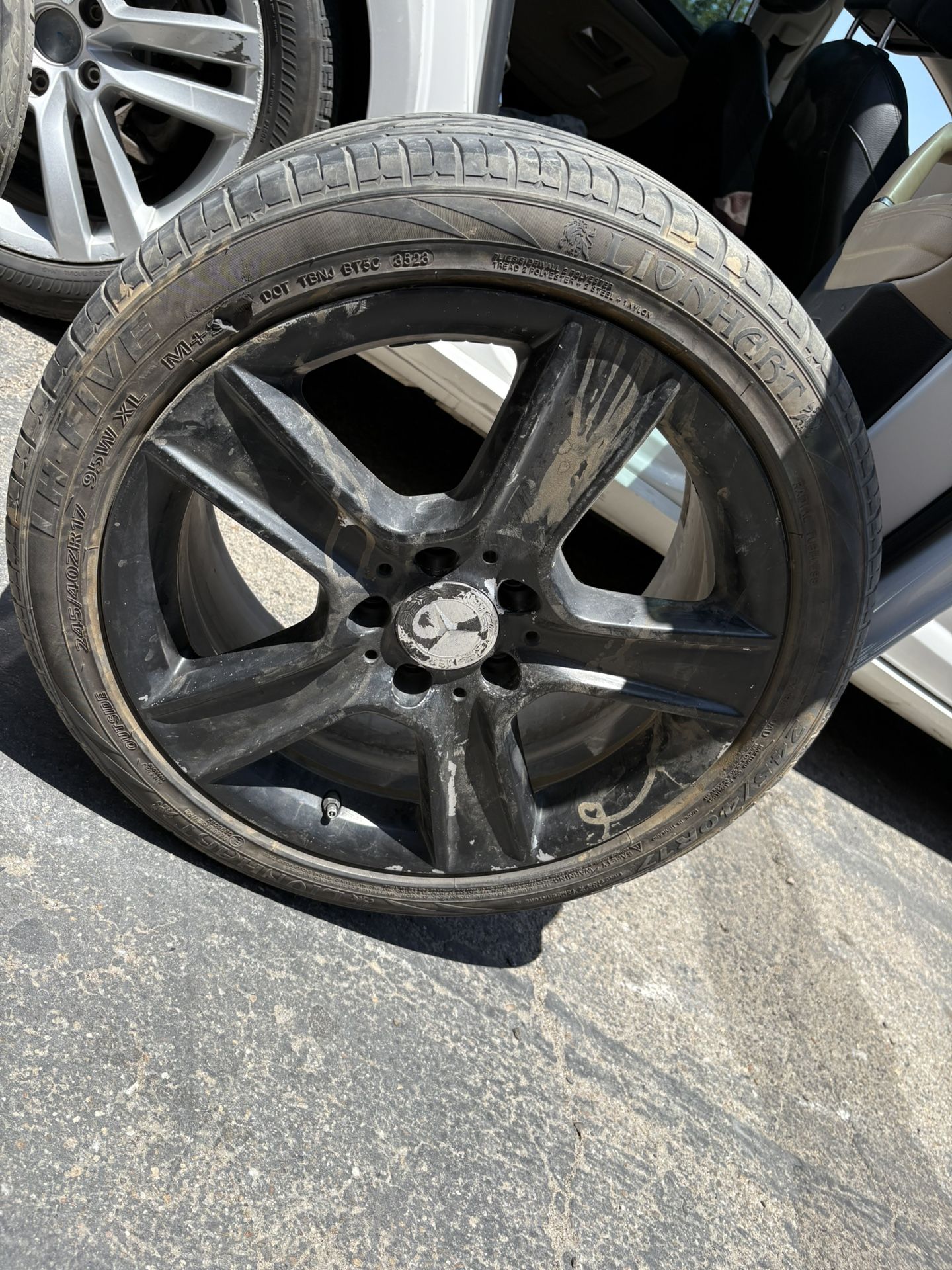 C300 Mercedes wheels