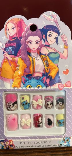 K-pop demon hunters glued on nails