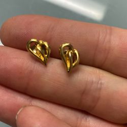 Gold Tone Abstract Heart Pierced Ear Earrings Jewelry Valentines Day  