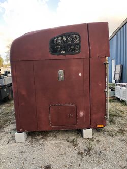 Sleeper for Peterbilt Semi