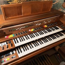 Vintage Yamaha Electone Organ, works, all keys functional