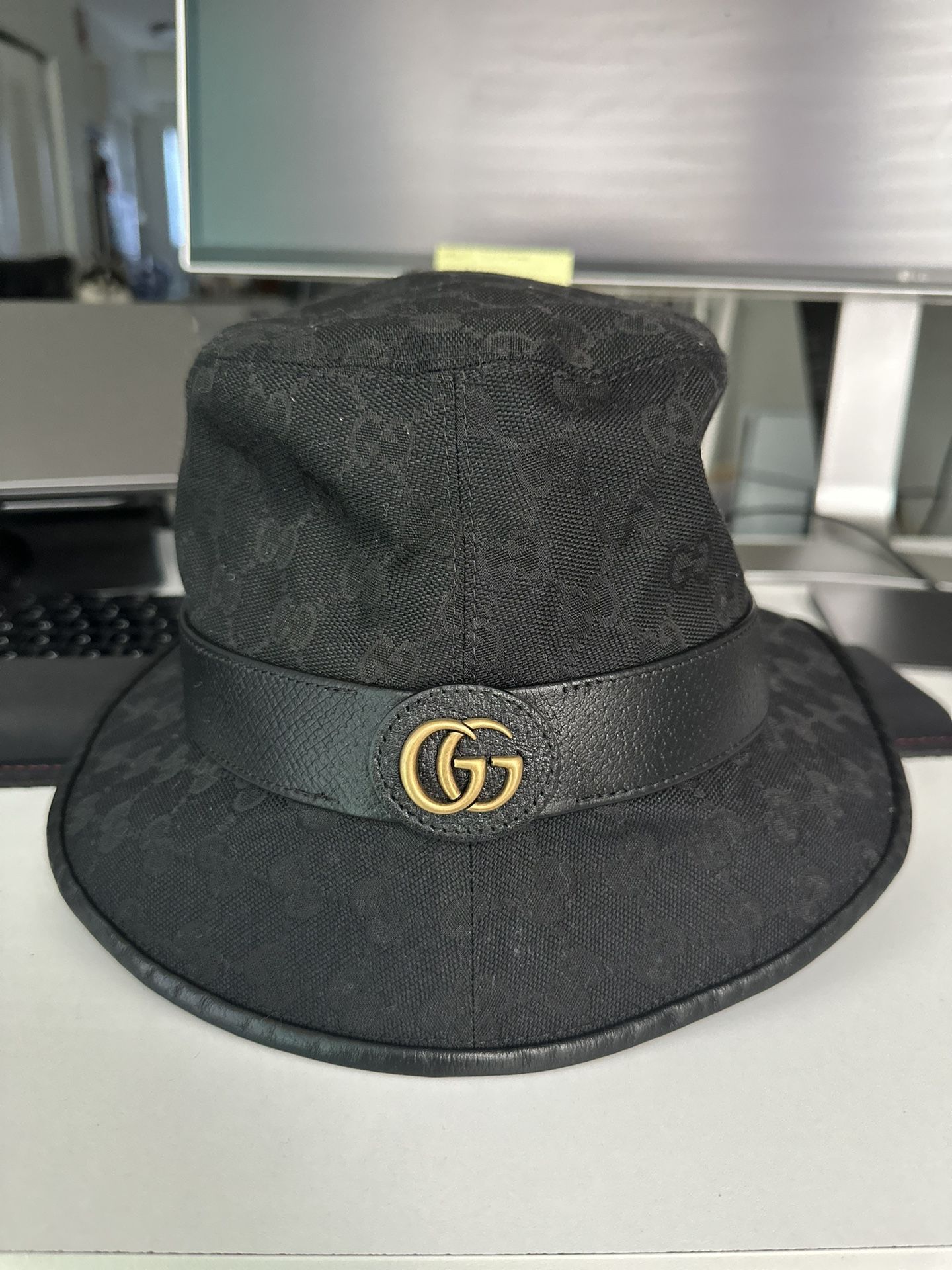 GUCCI bucket Hat In black Monogram (XL)