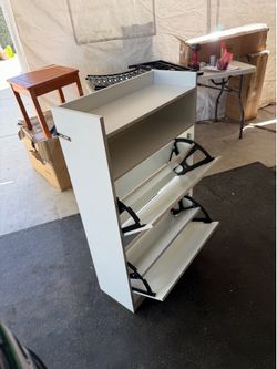 Shoes cabinet