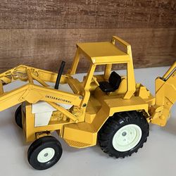 Vintage Cast Metal Toy Digger International