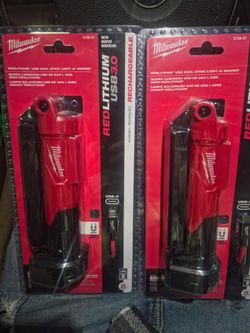 Milwaukee USB magnetic rechargeable stick light