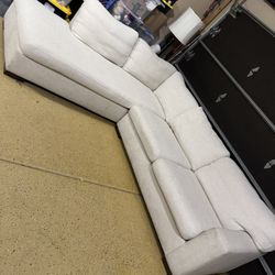 Z-Gallery Sectional 