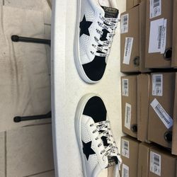 VINTAGE HAVANA Shoes 