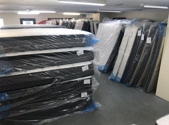 Mattress Sale - Everything 40-70% Off