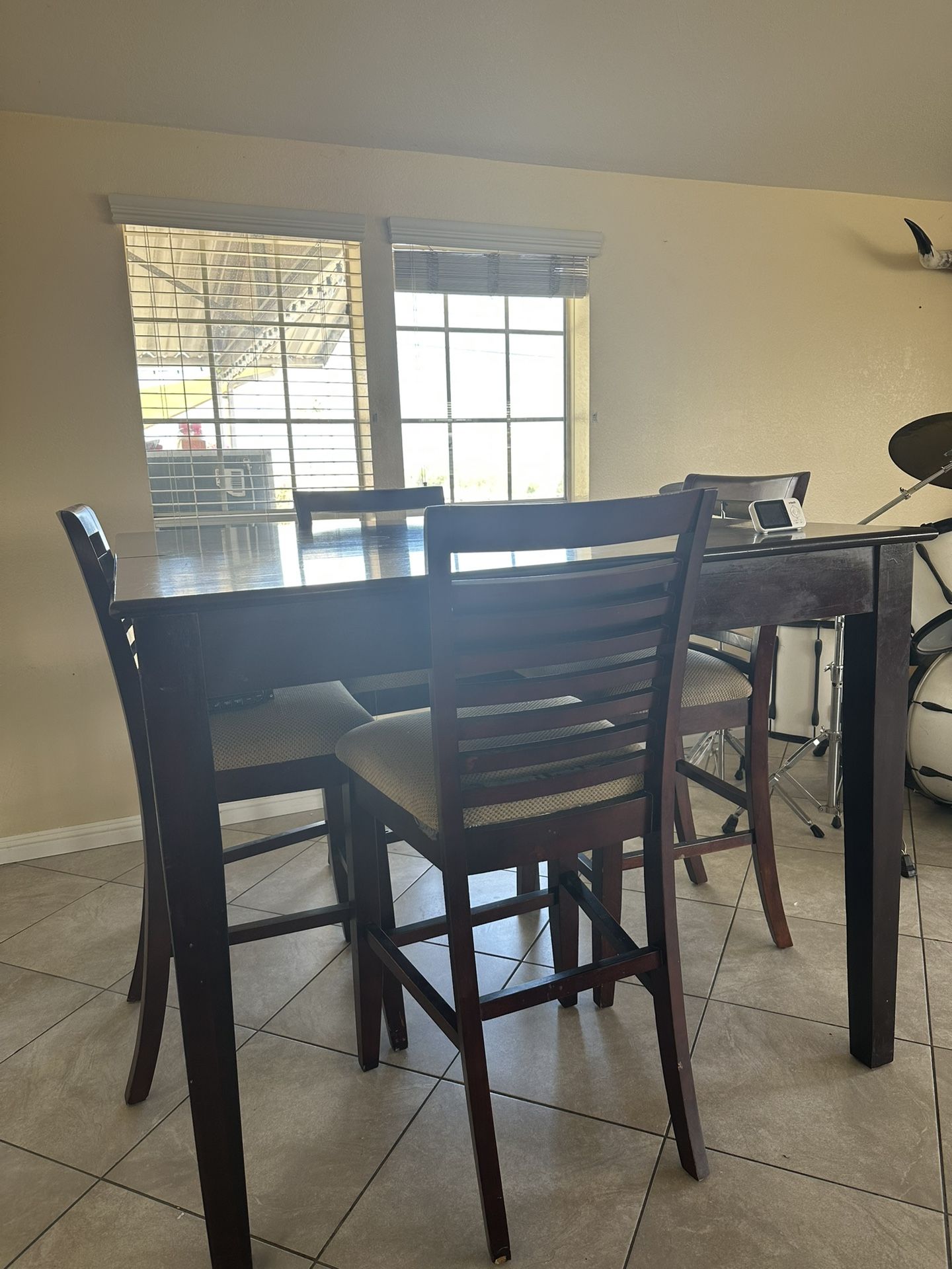 Kitchen Table 