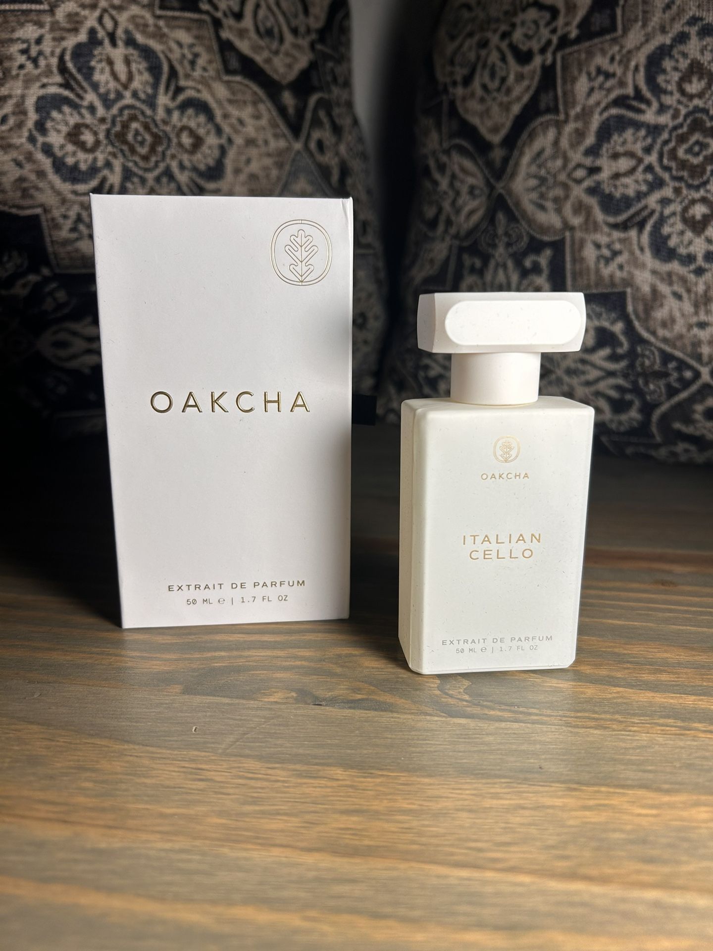 Oakcha Italian Cello