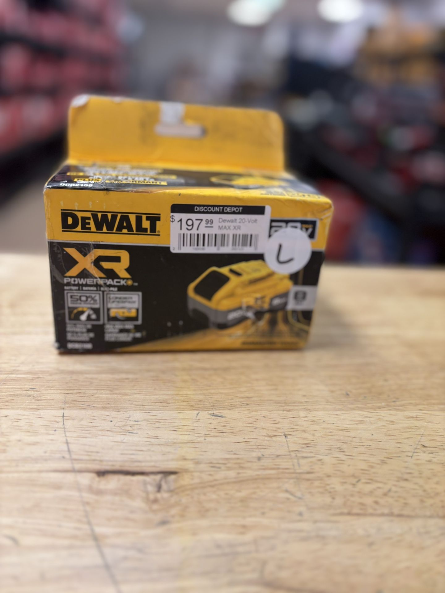 20-Volt MAX XR Lithium-Ion 8.0 Ah Battery Pack