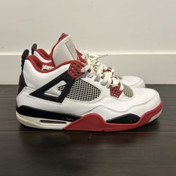 Fire Red Jordan 4