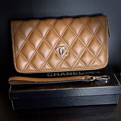 Caramel Brown Leather Chanel Purse 