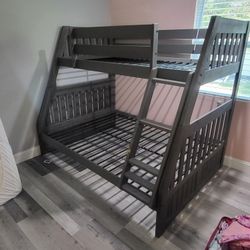 Bunkbed 