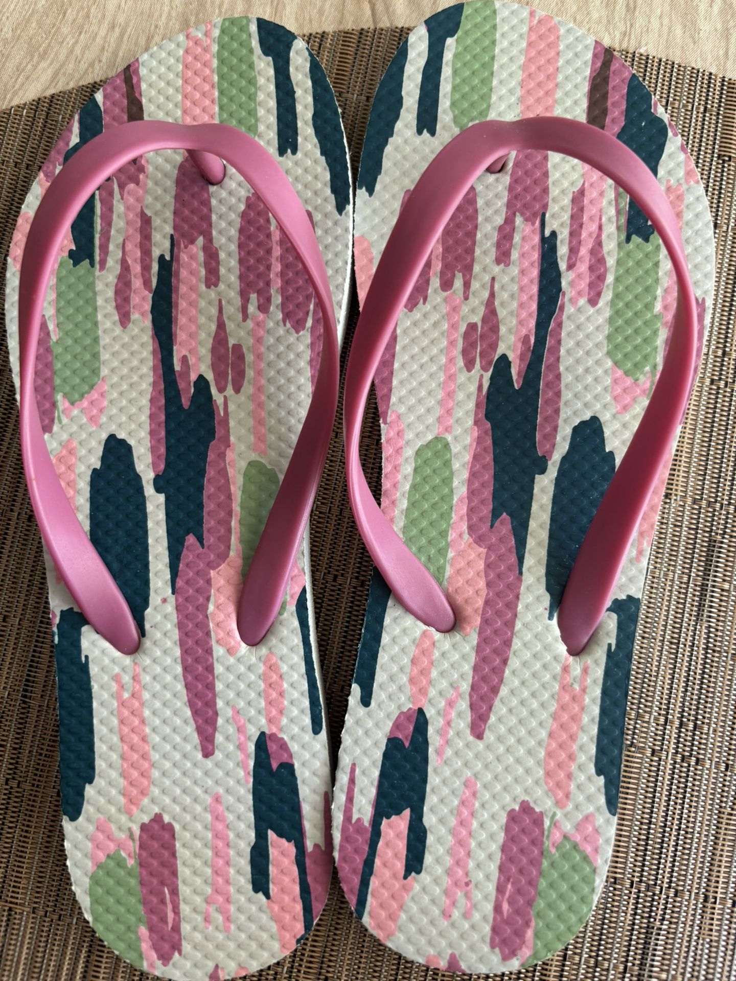 West Loop Flip Flops 