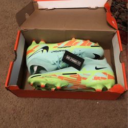 Nike Phantom Cleats