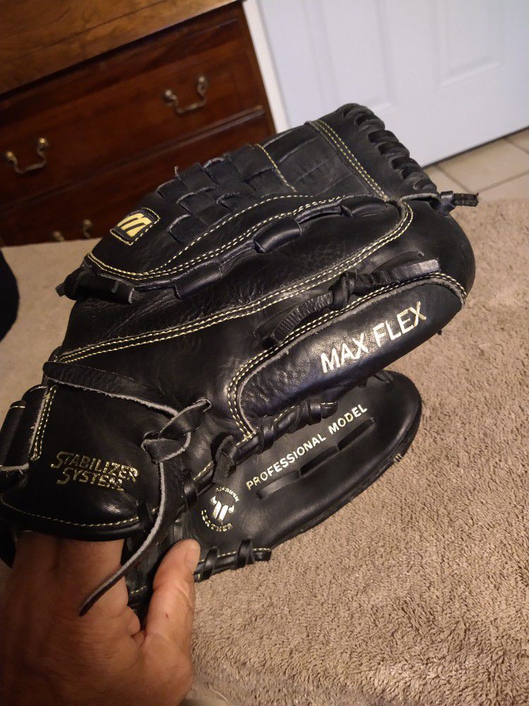 Baseball Softball Glove 
