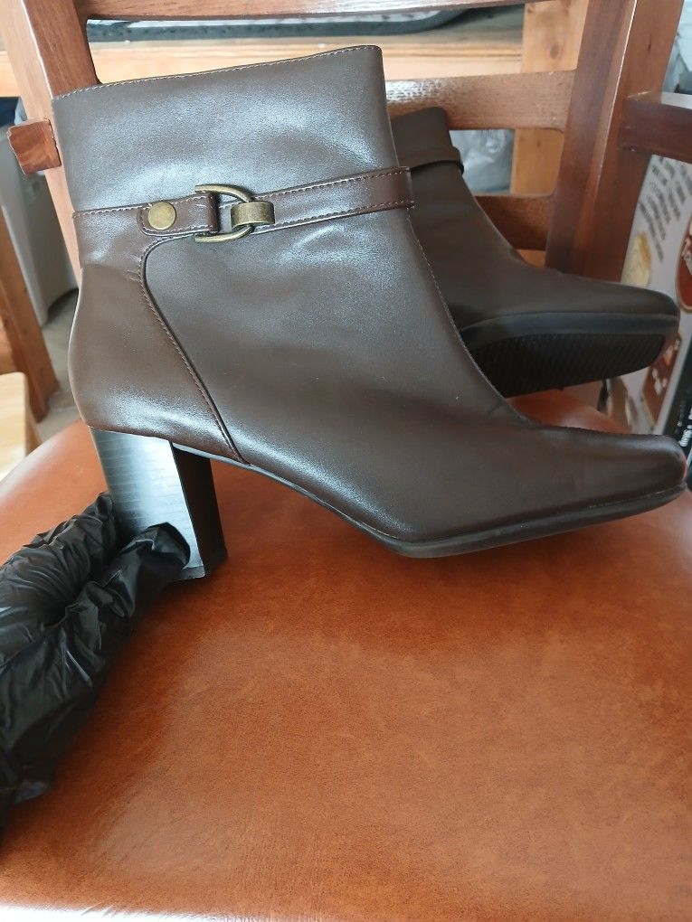 Women Boots