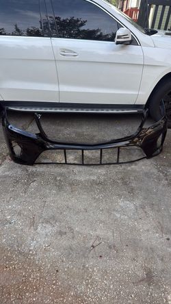 Front bumper Mercedes Benz GLS (contact info removed)