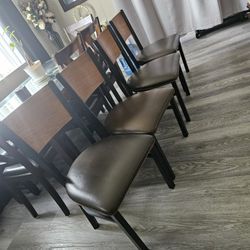 Chairs/ Dining Chair Set