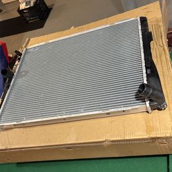 2011 Kia Optima Car Part Radiator Or Condenser I’m Not Sure