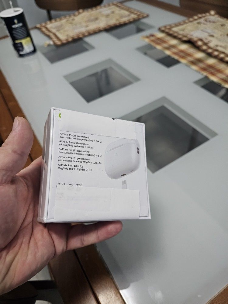 Apple AirPods PRO USB-C Last Generation