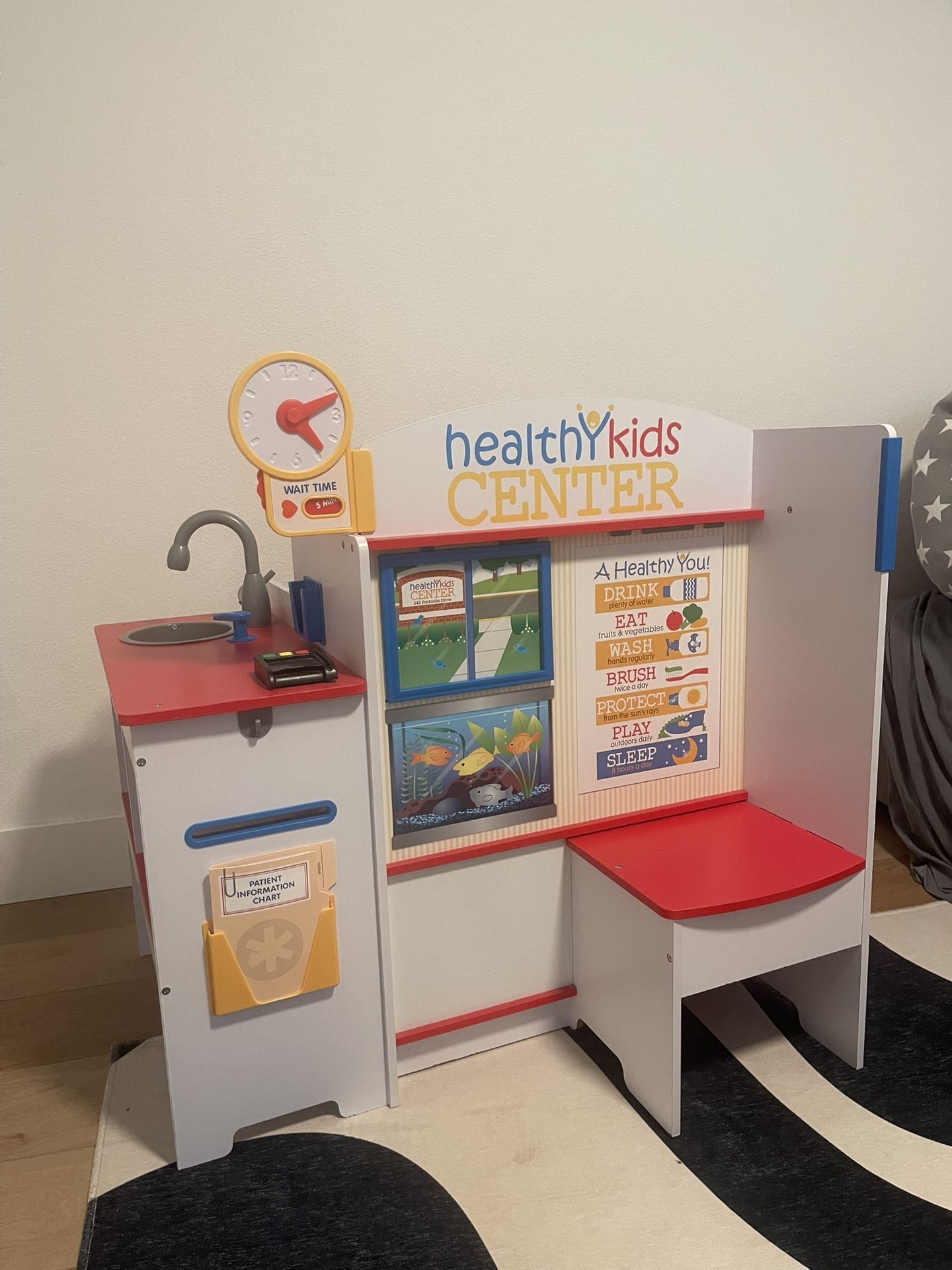 Melissa & Doug Healthy Kids Center Wooden Toy