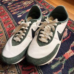 Men’s Green Nike Shoes