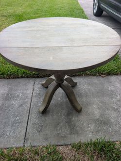 Round Wooden Drop-Leaf Pedestal Dining Table