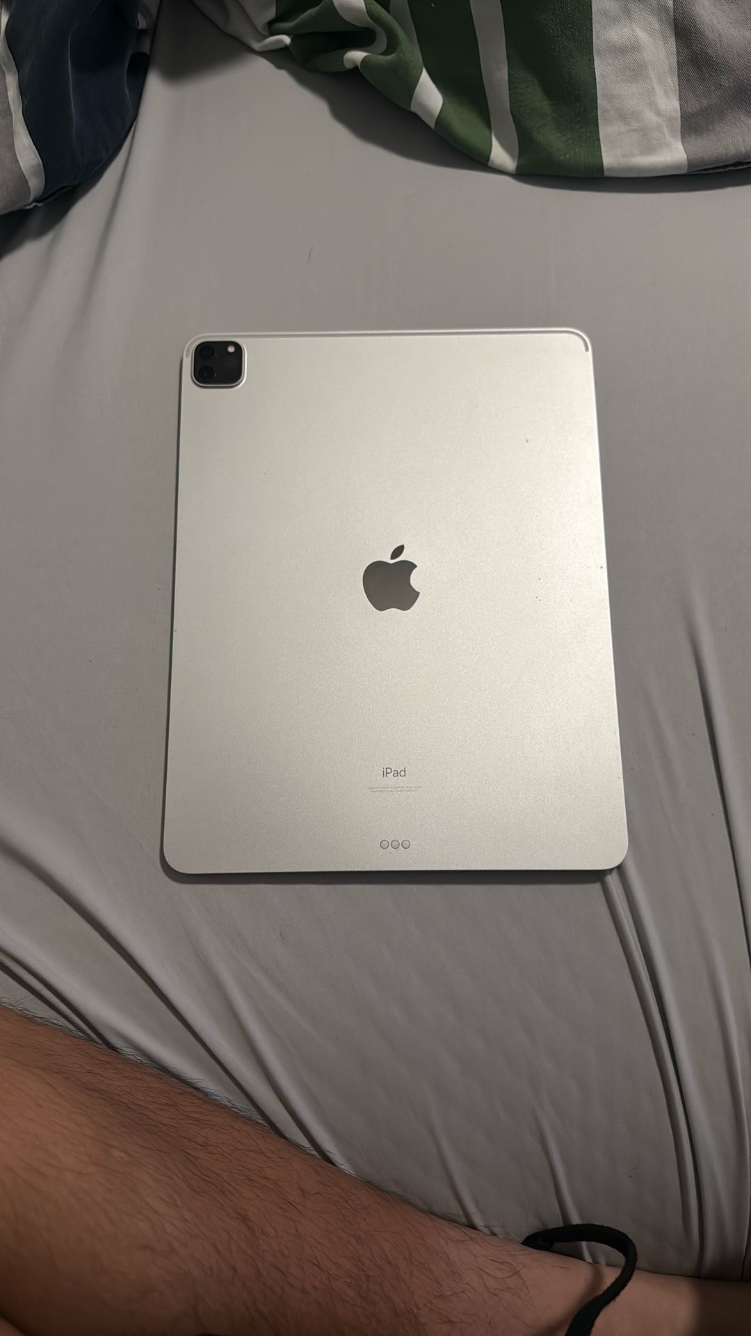 iPad Pro 12.9 5th Gen