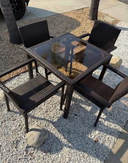Patio table