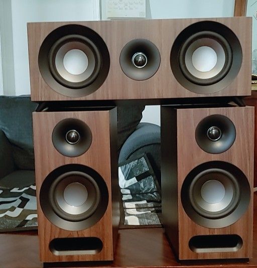 JAMO S809 Towers ,S 8 ATM Atmos ,S803 Surrounds ,S83 Center for Sale in