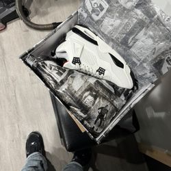 Jordan 4 flight club size 9.5