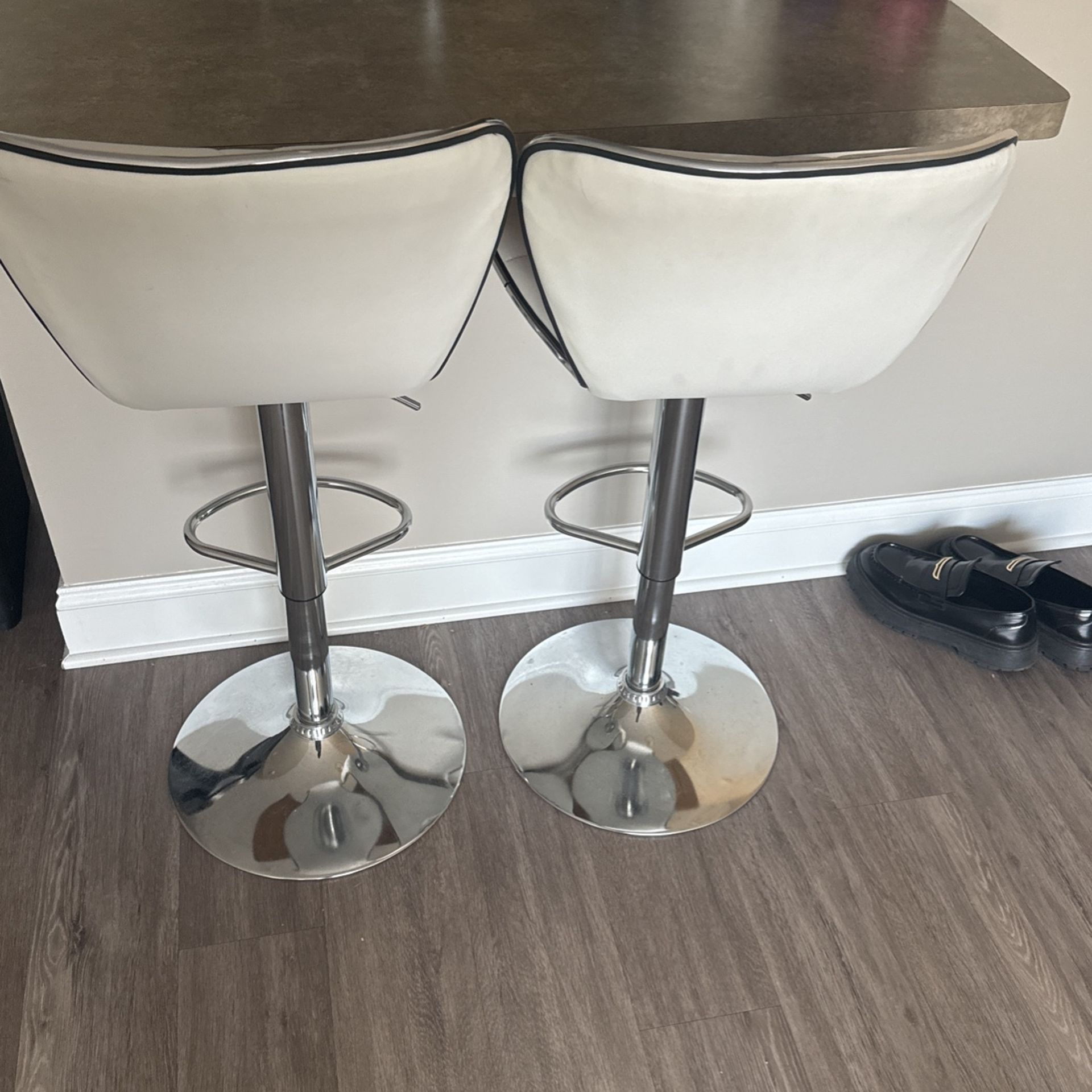 Bar Stool 