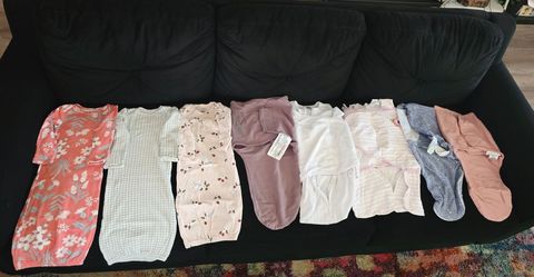 3 gown and 5 swaddler for 0-3 months baby