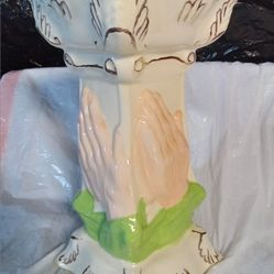  GOD'S HANDS CANDLE HOLDER $5