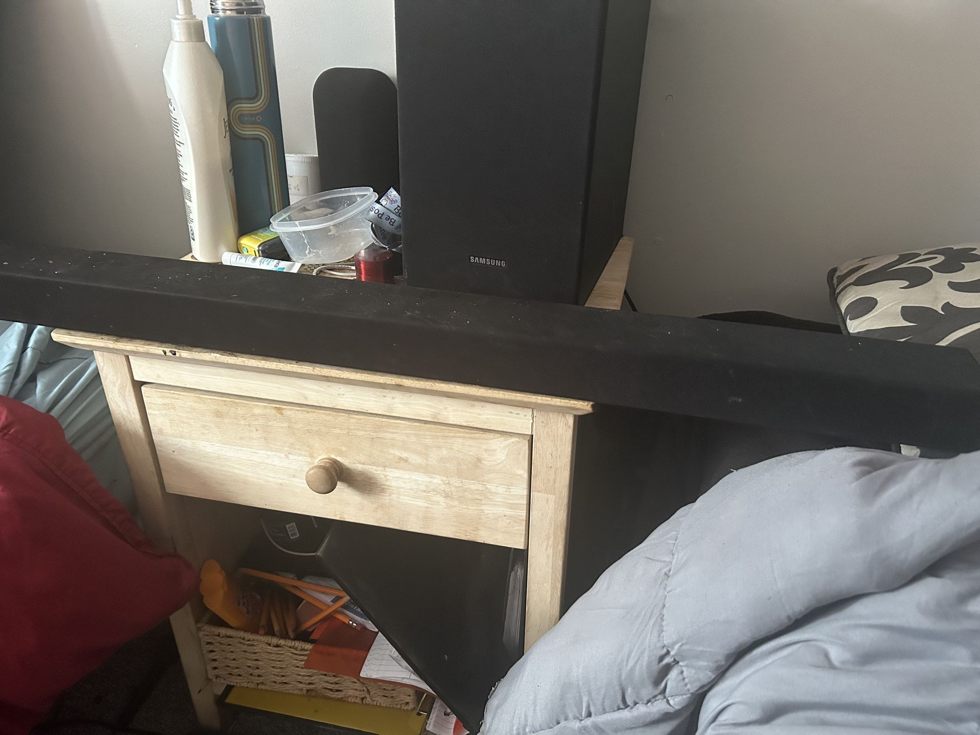 Samsung Sound Bar And Sub T4 Series