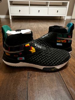 Nike Air Zoom UNVRS Flyers