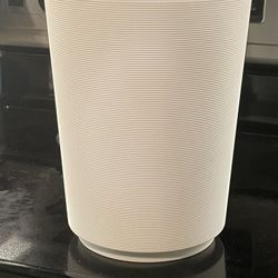 Bathroom Trash Can White Hard Plastic With Ribbed Line Texture Clean Like New