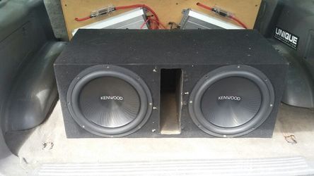 Car audio subs and amps