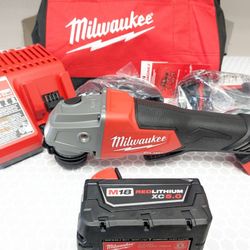M18 Milwaukee FUEL Angle Grinder Contractor Set 