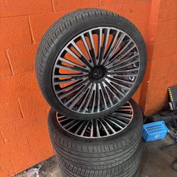 22s Wheels Tires 5x115/120 265/35/22